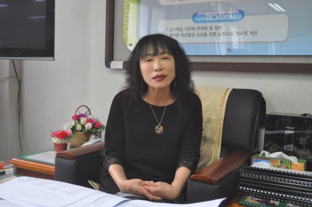 ▲ 시흥,조성초교장