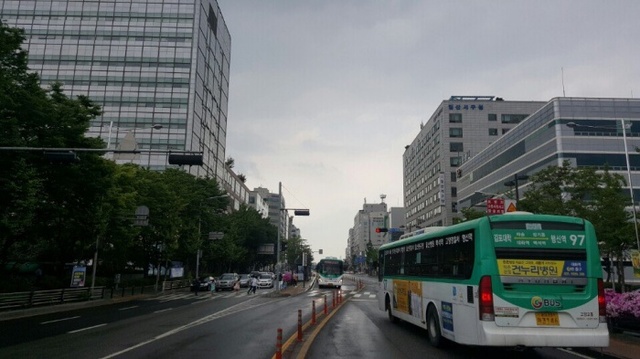 ▲ 일산백병원 인근 도로 모습. 병원을 이용하는 이용객들이 많은 곳으로 충돌 사고가 빈발하고 있다. 일산서부경찰서 제공