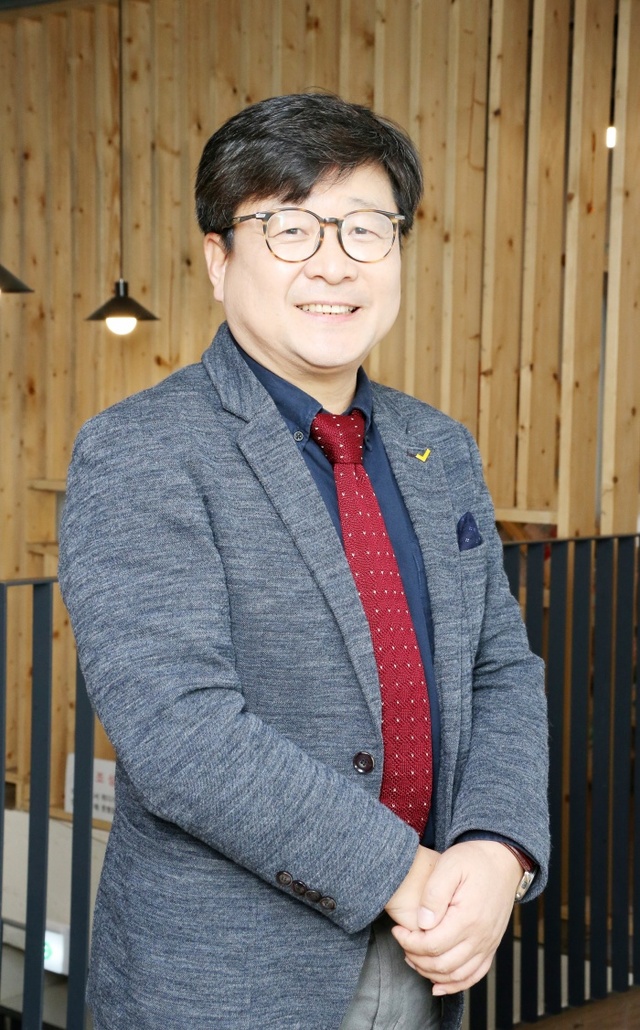 ▲ 송치용 위원장