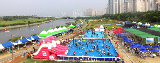크기변환_20170722 2017 인천 송도해변 여름 대축제1964.jpg