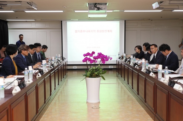 ▲ 경기중부내륙지역 종합발전계획 군포시 토론회 (2)