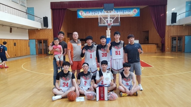 ▲ 남고부 우승 수원 칠보고.