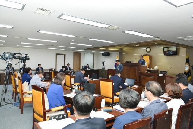 ▲ 양평군의회