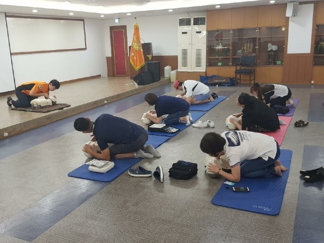 ▲ 심폐소생교육사진3