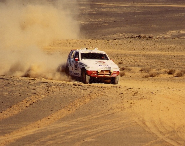 ▲ 199501_dakar_racing3