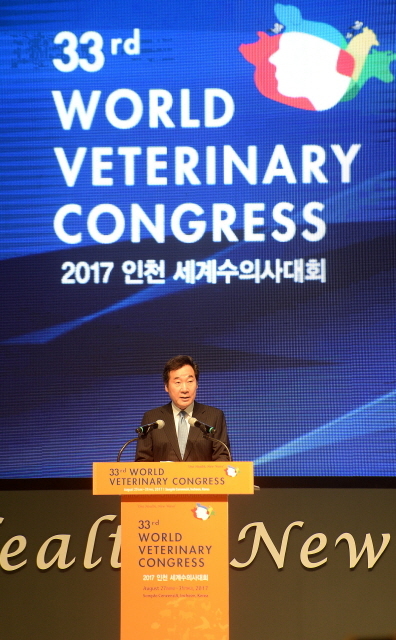 크기변환_20170828 인천 송도 세계수의사대회JYJ_0989.jpg