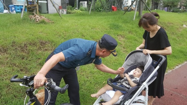 ▲ 170901 자전거,오토바이 활용 주민밀착형 순찰 실시사진 2