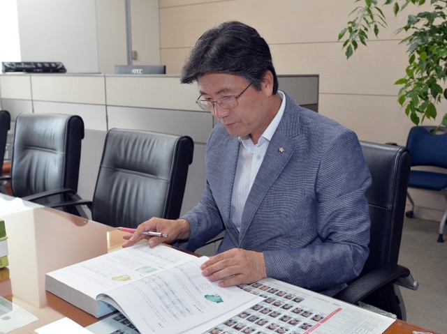 ▲ 성남시 최초, 부이사관 전형수 행정기획조정실장