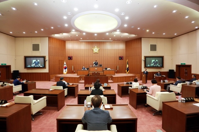 ▲ 제271회 임시회 2차 본회의