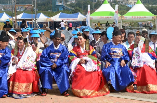 ▲ 연수능허대문화축제_전통혼례식