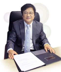 최옥철 대표 사본.jpg