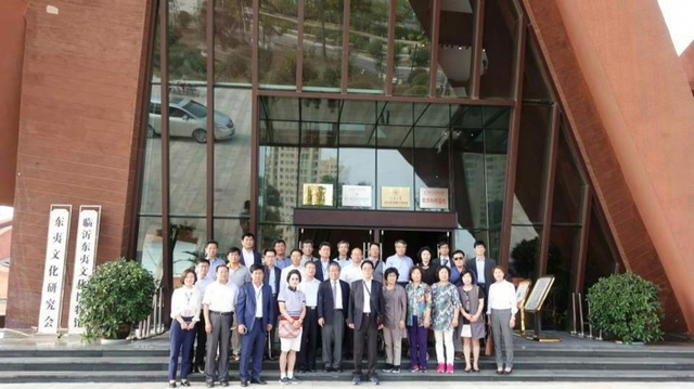 ▲ 김윤주 군포시장 등이 해외 자매 결연 도시인 중국 산둥성(山東省) 린이(臨沂)시를 방문, 상호 우호 증진과 경제교류 협력 등을 다지고 있다. 군포시 제공