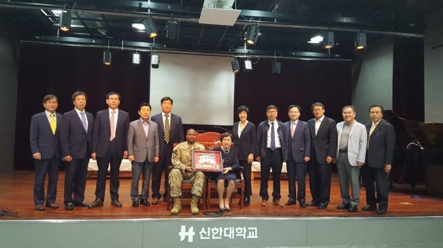 ▲ 2사단감사장증정