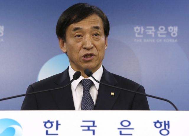 ▲ 이주열 한국은행 총재가 19일 오전 서울 중구 한국은행에서 열린 기자간담회에서 통화정책 방향을 밝히고 있다. 연합뉴스