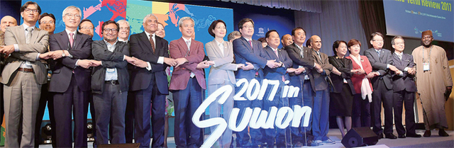 ▲ 염태영 수원시장, “글로벌 학습도시로서 위상을 갖춰나갈 것”_1