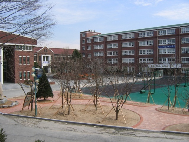 ▲ 학교 전경2