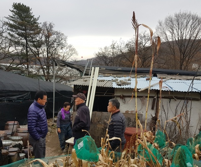 ▲ 광주시 광남동 지역사회보장협의체, 주거 취약계층 집수리지원 (2)