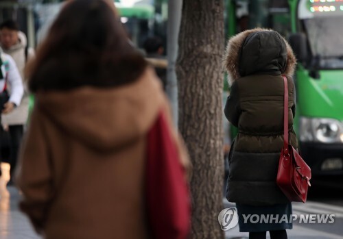 강추위 속 출근길. 연합뉴스.jpg