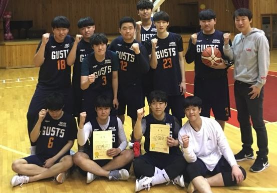 ▲ 제19회 경기도교육감배 중ㆍ고동아리농구대회에서 남고부 우승팀 안산고.