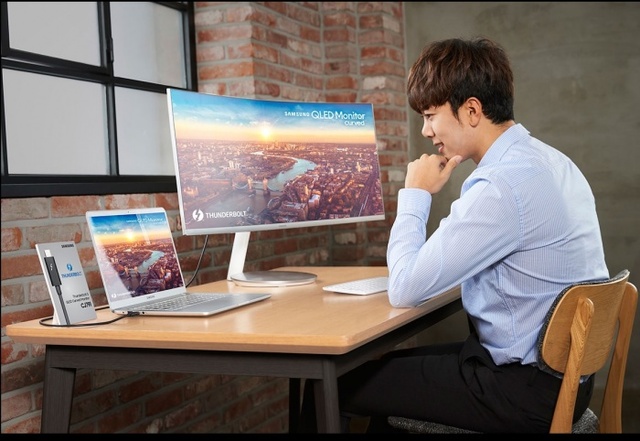 ▲ 삼성전자 커브드