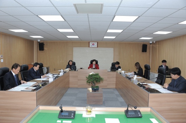 ▲ 6-1. 2018년 1월 중 동두천시의회 의원간담회 개최