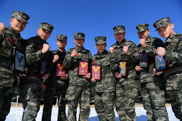 ▲ 생명나눔 실천하는 해병2사단 장병들