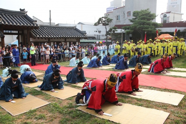 ▲ 평택(문예) 팽성객사 에서 열린 망궐례 행사