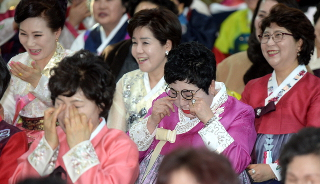 크기변환_20180213 남인천중고등학교 성인반 2017년도 졸업식JYJ_2076.jpg