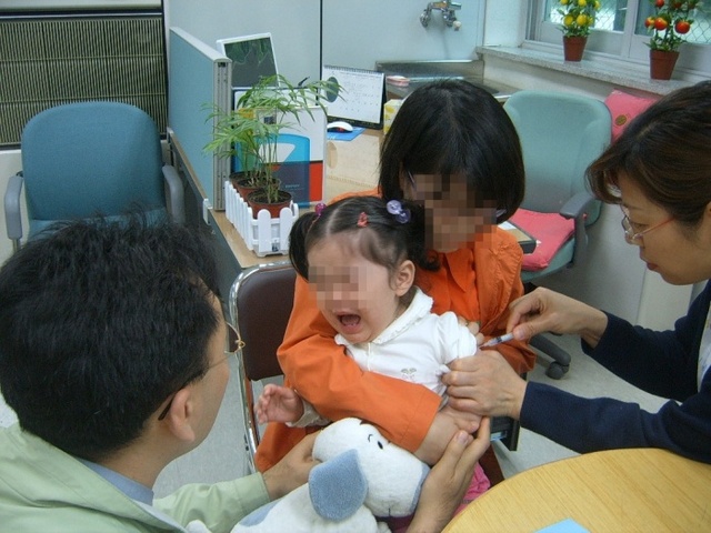 ▲ 2018.2.18일자[기획]“로타바이러스 무료 예방접종하세요!”…연수구, 조례 제정 추진