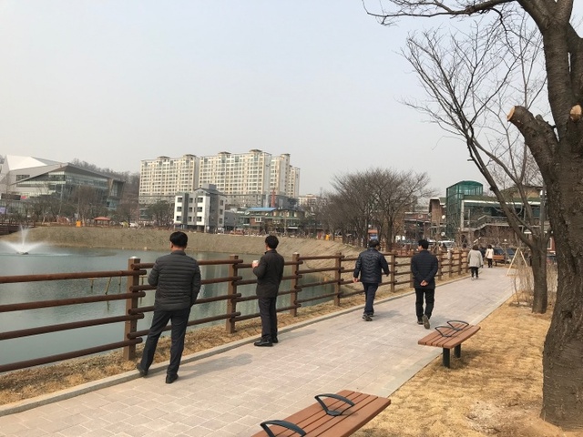 ▲ 0313 구리시 이문안저수지공원, 시민편의시설 추가설치 명품공원 조성