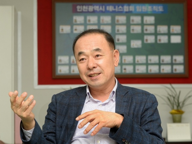 ▲ 사람면 톱 박영광 인천시 테니스연합회장JYJ_7900