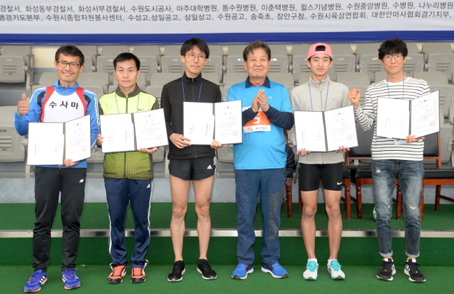 크기변환_제16회 경기마라톤 조 180422 (41).jpg