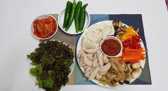 ▲ 개그우먼 홍윤화가 공개한 다이어트 식단. 홍윤화 인스타그램