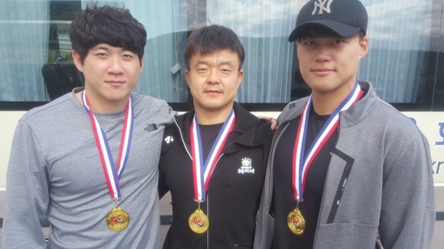 ▲ 제72회 전국씨름선수권대회 일반부 개인전에서 우승한 수원시청의 임태혁, 한승민, 이승호(왼쪽부터).수원시청 제공