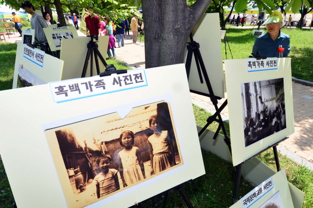 크기변환_20180508 제9회 아이러브카네이션 어버이축제 화보JUN_4792.jpg