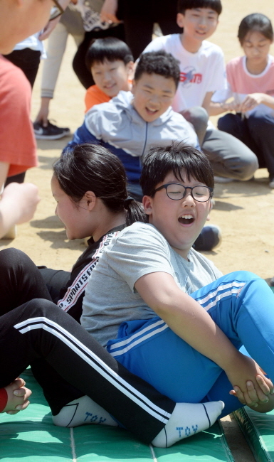 크기변환_20180510 용마초교 미니 운동회JYJ_7887.jpg