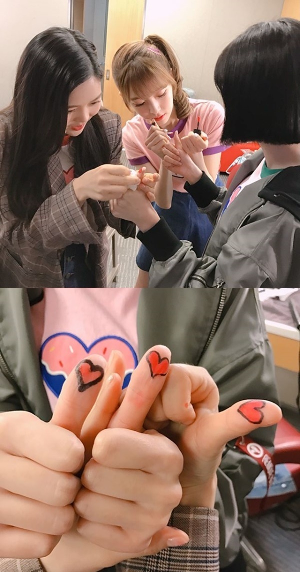 ▲ 걸그룹 오마이걸 반하나가 팬들에 대한 애정을 드러냈다. 오마이걸 반하나 공식 인스타그램