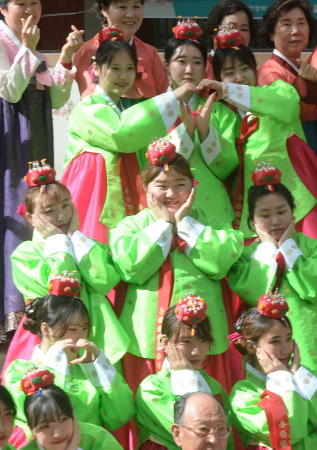 크기변환_20180519 2018 인천향교 성년례 JYJ_9124.jpg