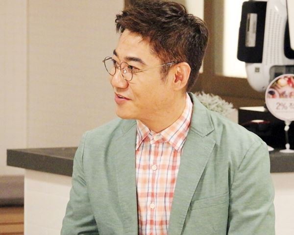 ▲ MBC 일일연속극 '전생에 웬수들' 배우 한갑수가 신흥 꽃중년에 등극했다.  한아름컴퍼니