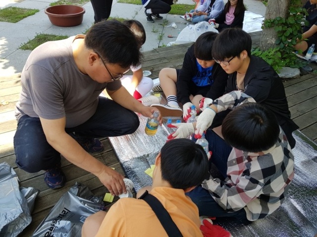 ▲ 학생들의 봉사활동
