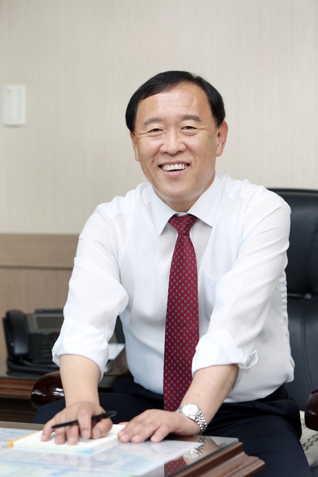 ▲ 김성기 가평군수