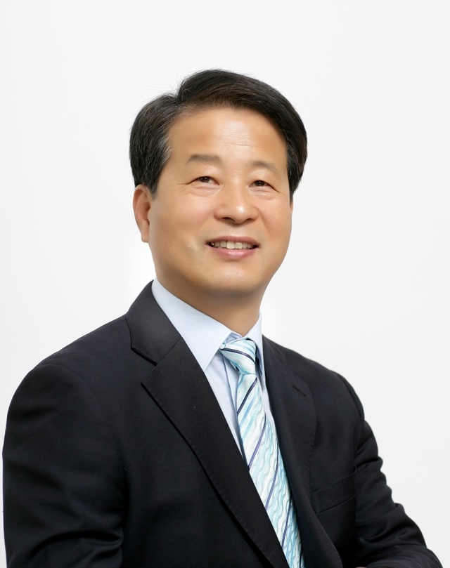 ▲ 이홍천 의장
