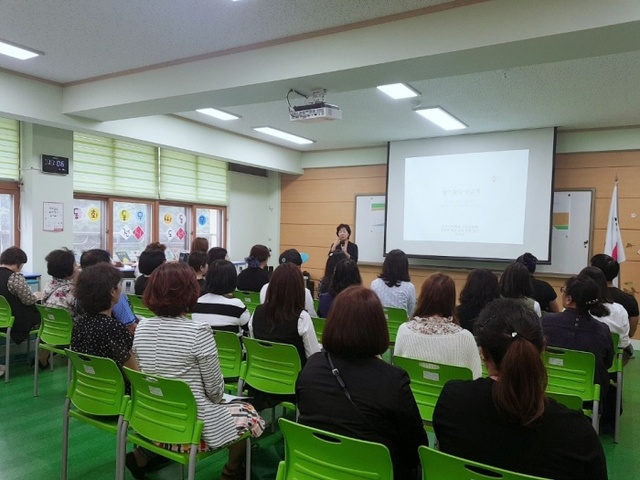 ▲ 월곶초 학부모 대상 성교육 연수 실시(김포)1