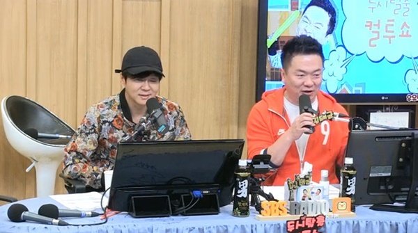 ▲ 가수 윤도현이 '컬투쇼'와 경쟁 프로그램 DJ를 할 당시를 언급했다. 방송 캡처