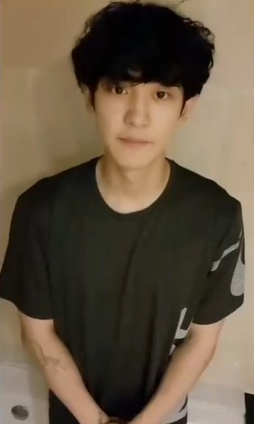 ▲ 엑스 찬열이 아이스버킷 챌린지에 동참했다. 찬열 인스타그램