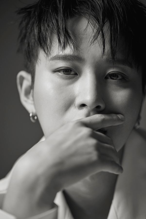▲ 그룹 제국의아이들(ZE:A) 출신 하민우가 KMG와 전속계약을 맺었다. KMG