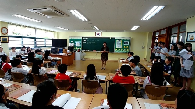 ▲ 수석교사공개수업(덕계초)
