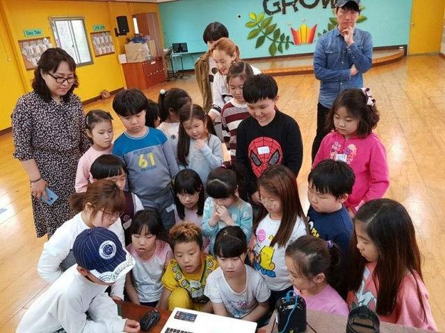 ▲ (1)온마디활동가 활동 개시