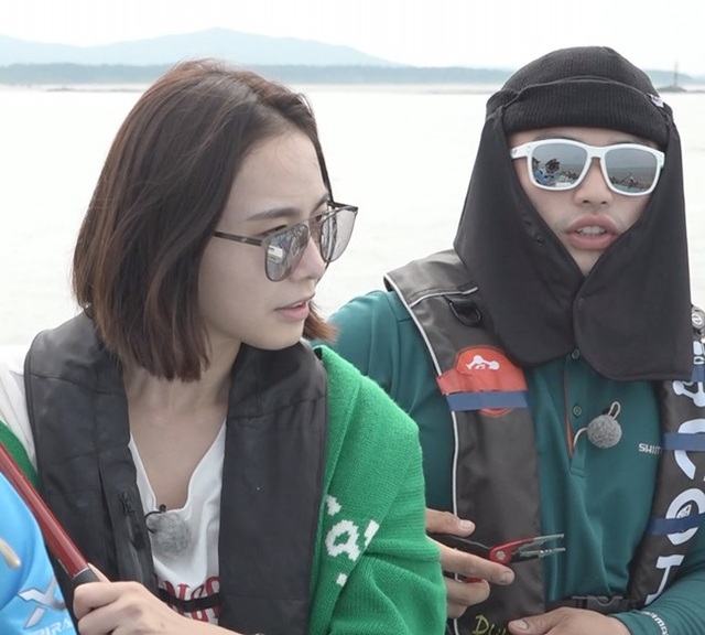 ▲ '도시어부'에 함께 출연한 배우 홍수현과 래퍼 마이크로닷. 채널A