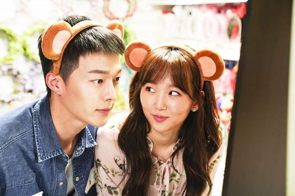▲ MBC '이리와 안아줘' 장기용 진기주 비하인드 스틸컷. 이매진아시아